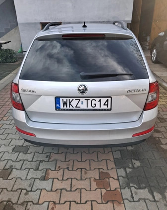 Skoda Octavia cena 43900 przebieg: 112000, rok produkcji 2016 z Kozienice małe 562